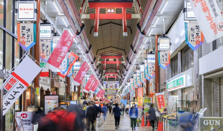 九条周辺のおすすめスポット「天神橋筋商店街」